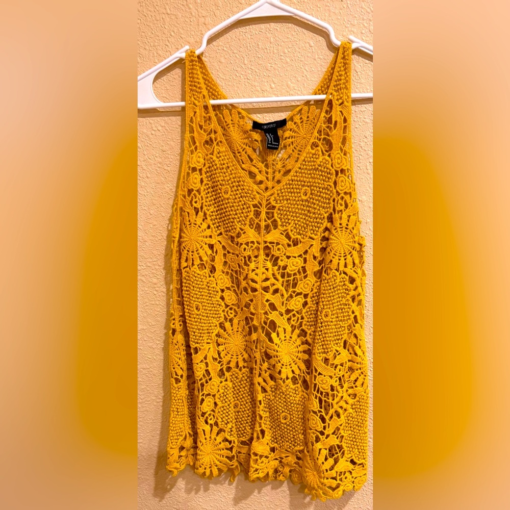 FOREVER 21 LACE TANK